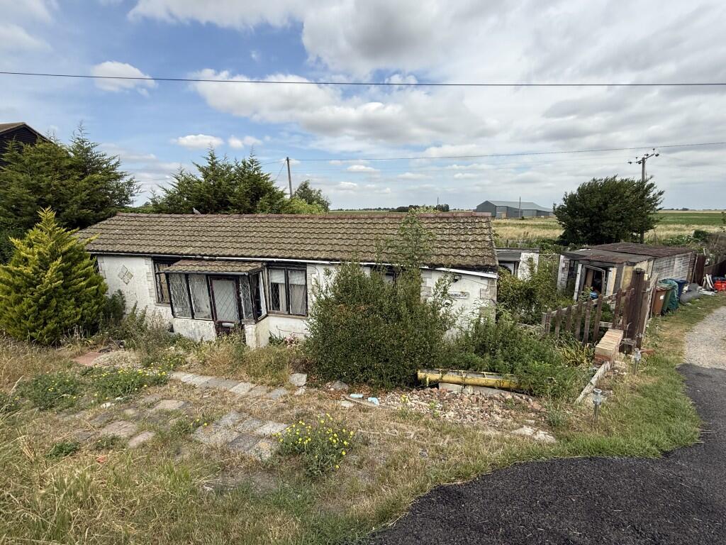 Main image of property: The Bungalow, Forty Foot Bank, Ramsey Forty Foot, Ramsey, Huntingdon, Cambridgeshire PE26 2XR