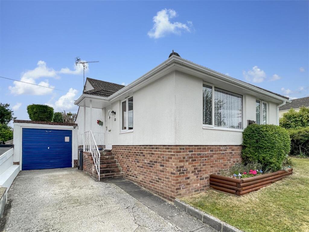 3-bed semi-detached on Hillside Drive, Gomeldon, Salisbury, £375,000