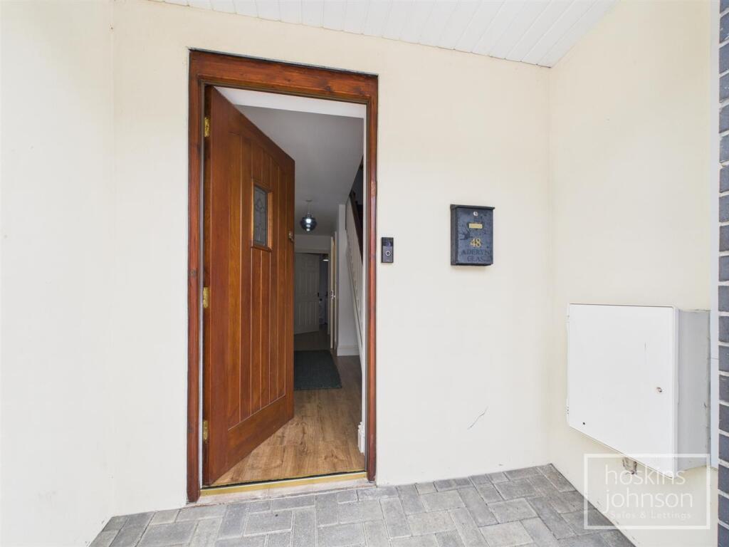 House in Pontypridd, Trallwn, Graigwen - View 5
