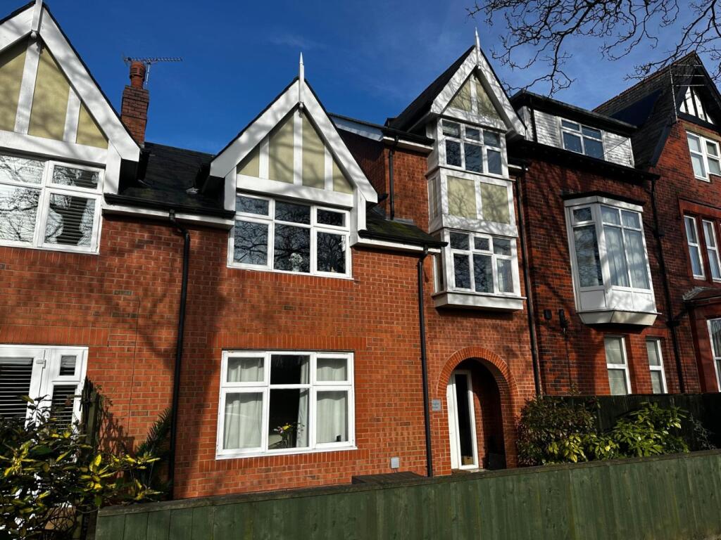 Main image of property: 9 Upper Westby Street 