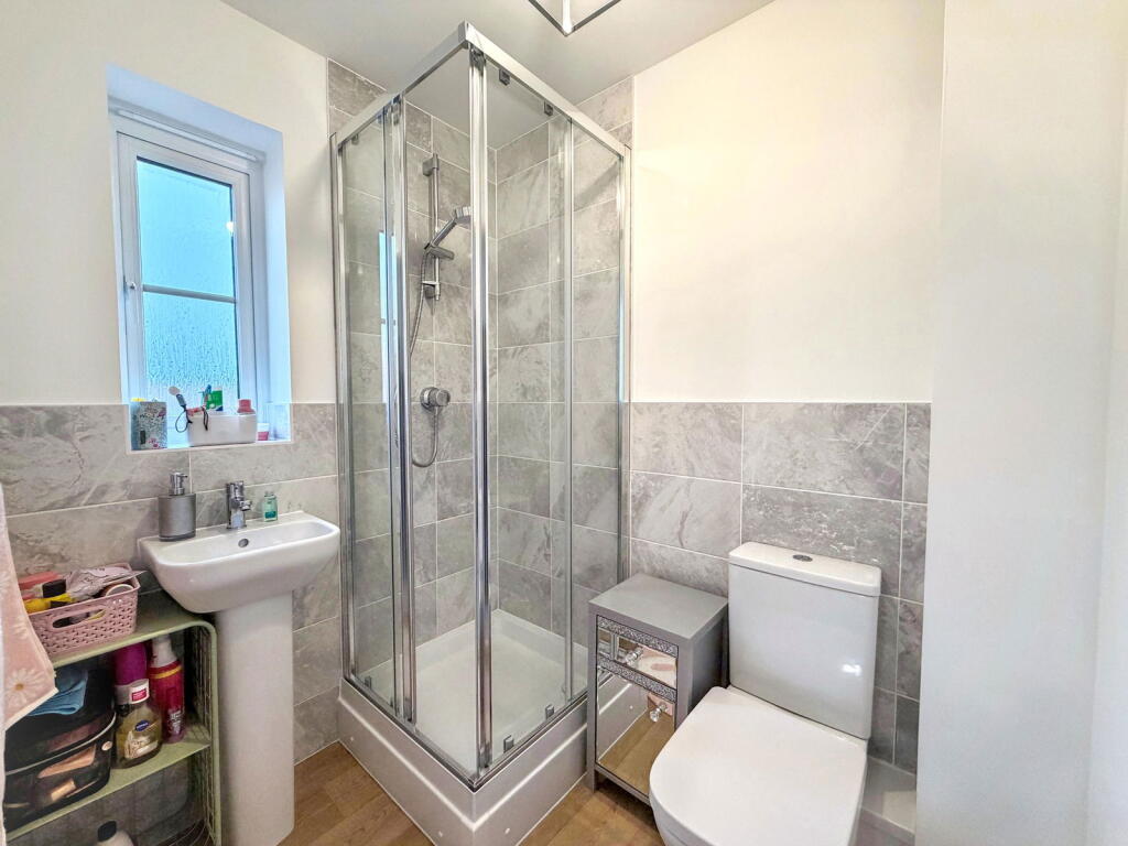 Longthorpe Drive, Hemlington - More