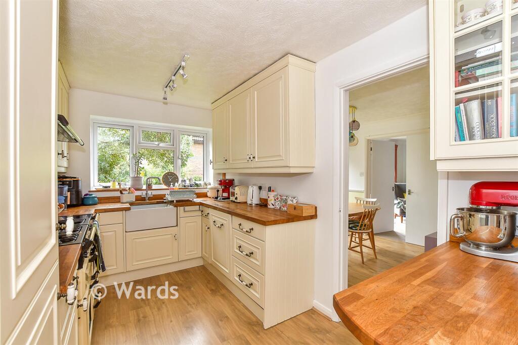 Main image of property: Siskin Gardens, Paddock Wood, Tonbridge, Kent
