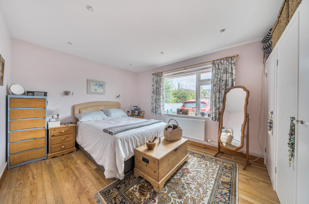 Ringsbury Close, Purton, Purton, SN5 photo 3