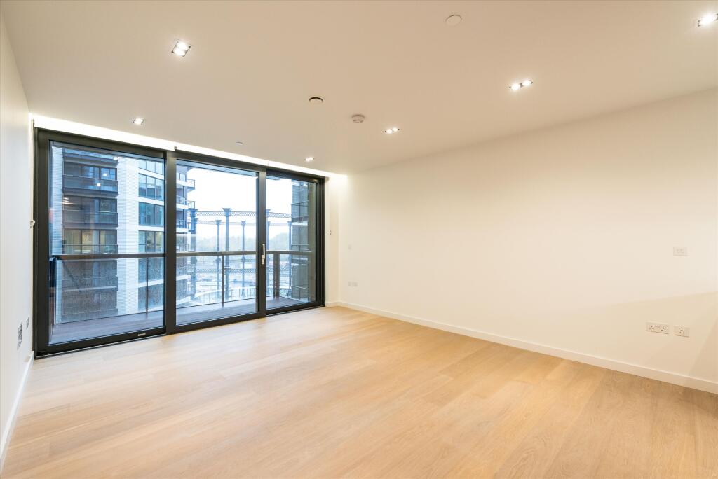 Main image of property: Handyside Street, London N1C