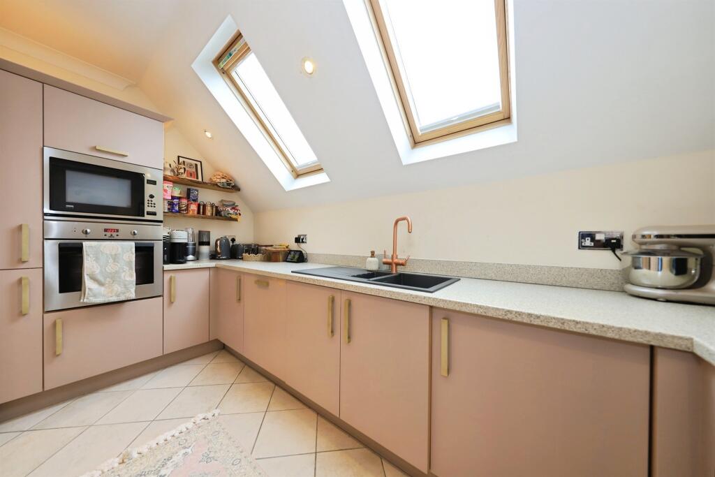Haybridge Mews, Hagley, Stourbridge photo 3