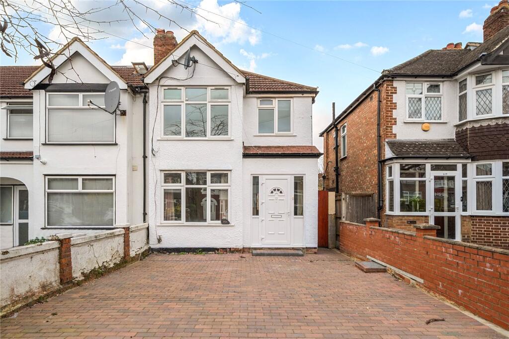 Main image of property: Barmouth Avenue, Perivale, Greenford