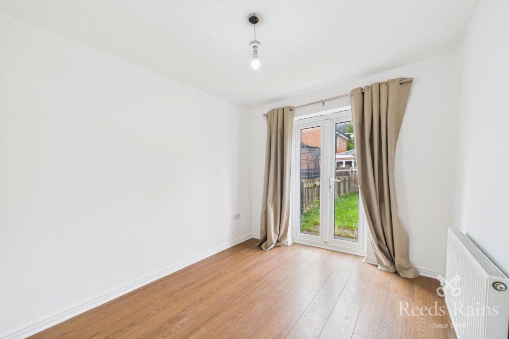 House in Leeds - View 2