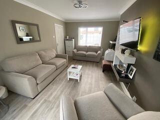 House in Bassetlaw, Hodsock - More