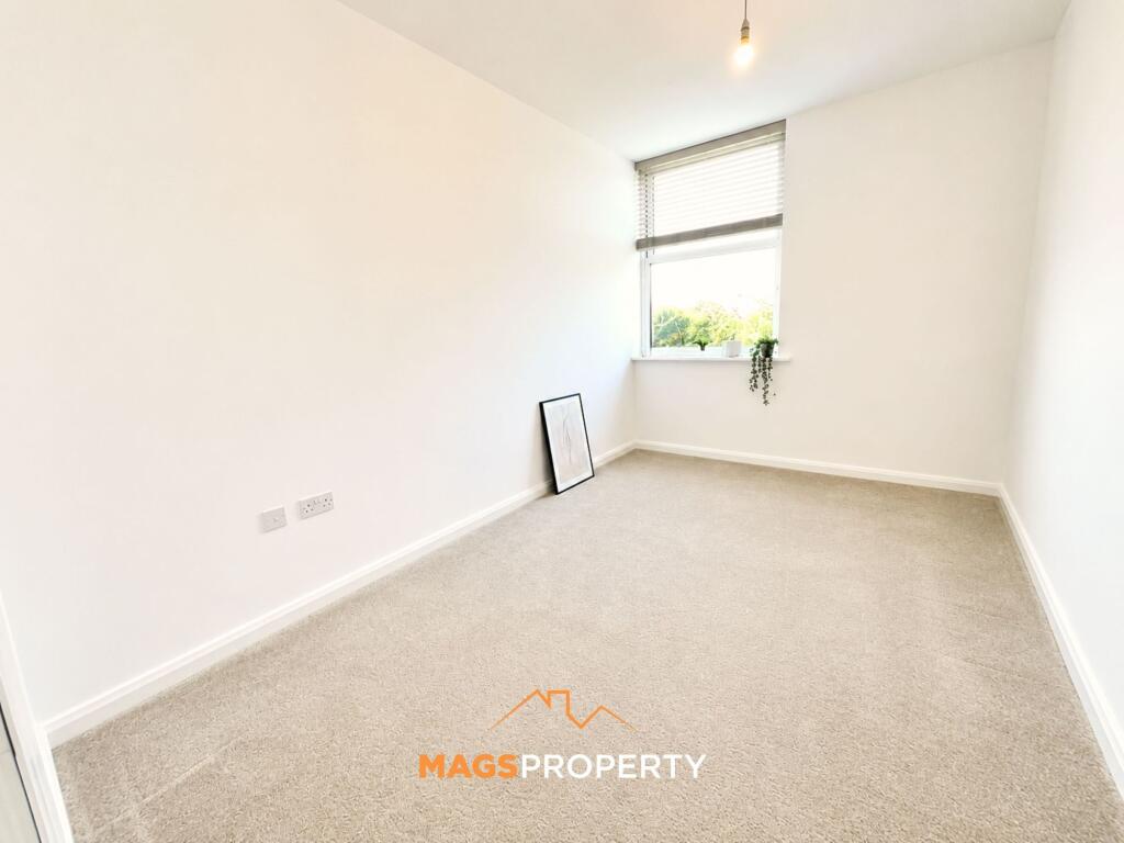 Apartment in Liverpool - View 5