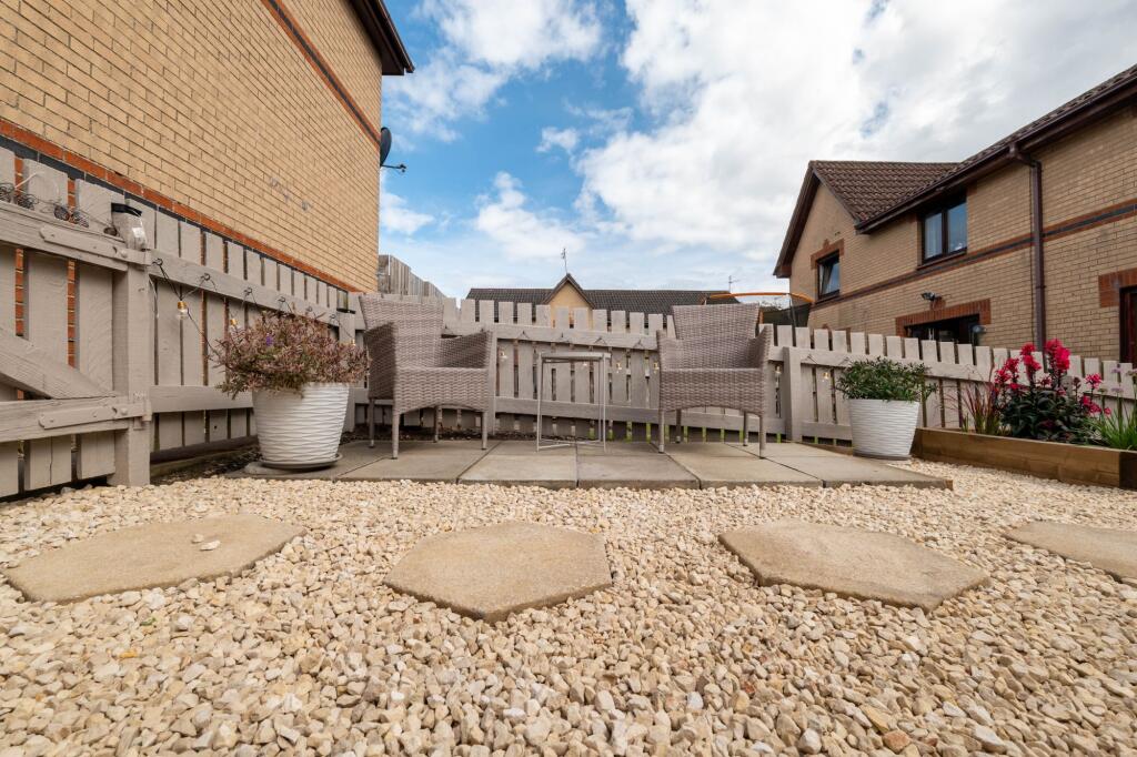 House in Edinburgh, West Lothian - View 5
