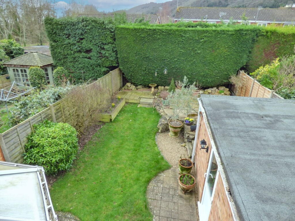 21, Chestnut Drive, Malvern, Worcestershire, WR14 photo 3