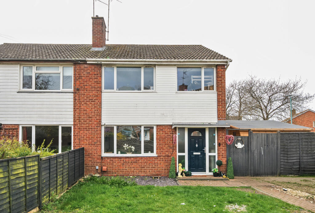 Main image of property: Churchill Grove, Tewkesbury, Gloucestershire, GL20
