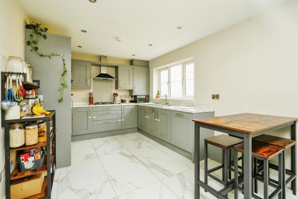 Apartment in Oxford - View 4