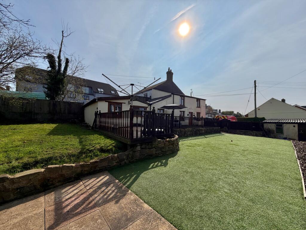 Meendhurst Road, Cinderford photo 4