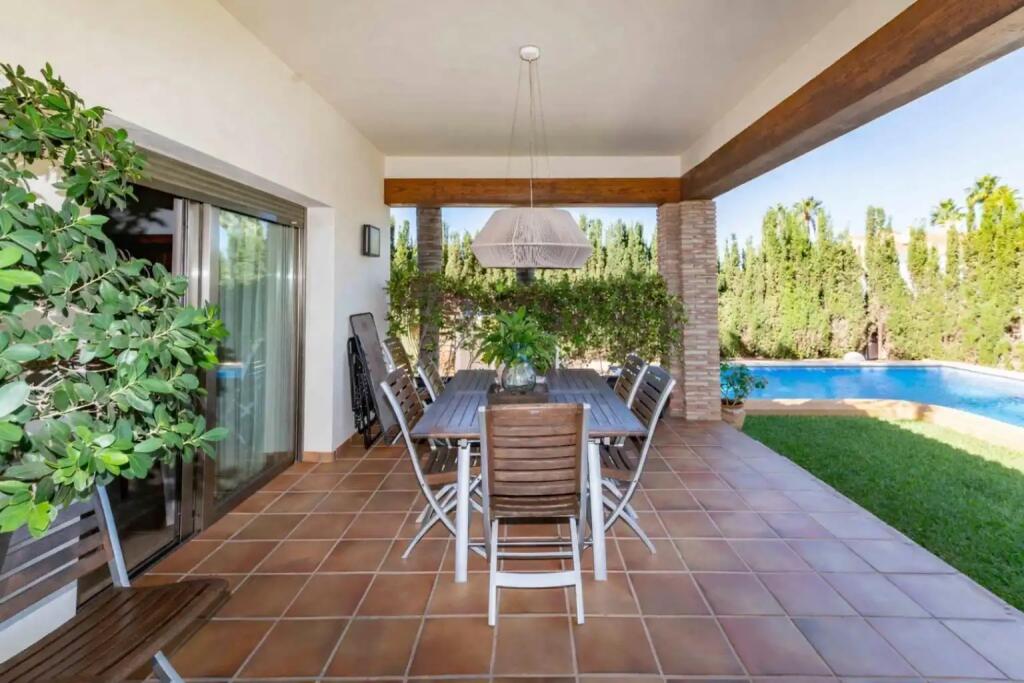 Main image of property: Valencia, Alicante, Denia