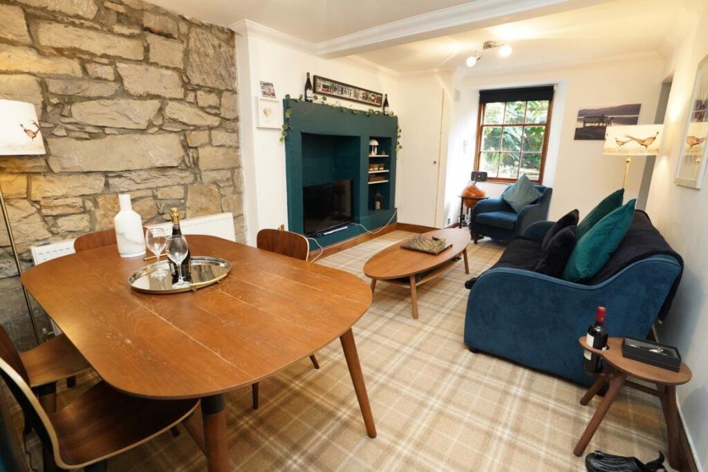 Main image of property: Cheyne Street, Stockbridge, Edinburgh