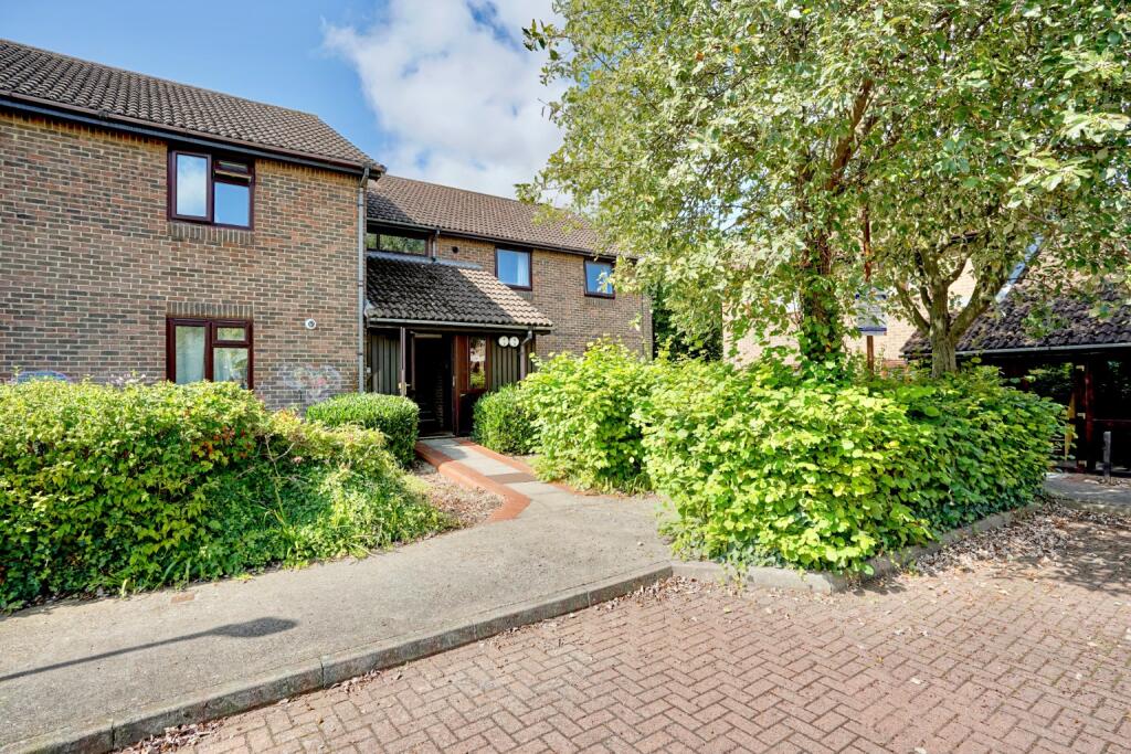 4 Earl Close, Eaton Socon, St. Neots, Cambridgeshire, PE19 8JW photo 4