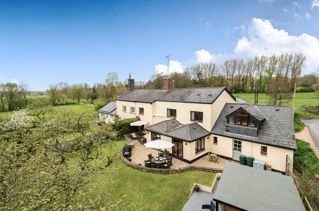 Main image of property: Kentisbeare, Cullompton
