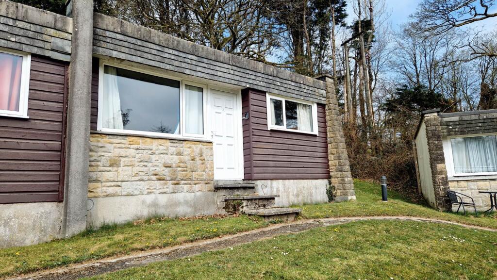 2-bed terraced on Lanteglos Holiday Villa, £25,000