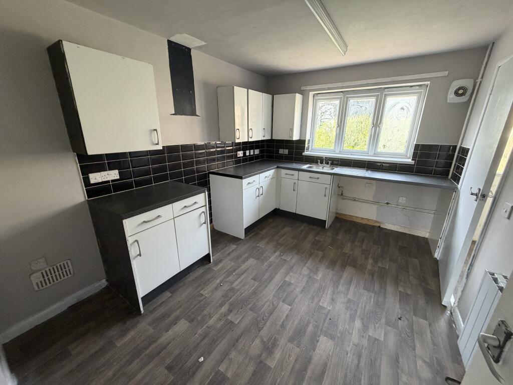 6A Eastfield Drive, South Normanton, Alfreton, Derbyshire DE55 2HG photo 2