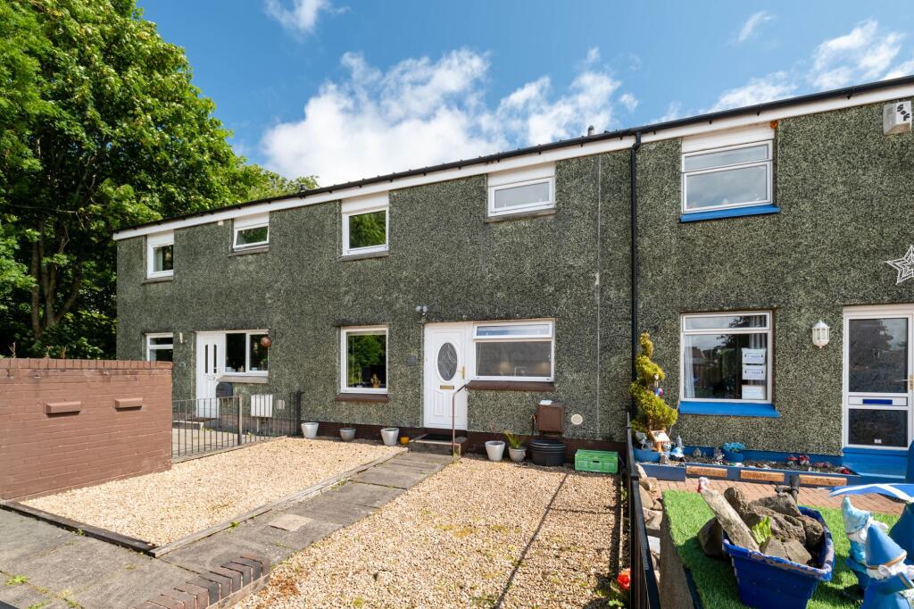 Main image of property: Thomson Grove, Uphall, EH52
