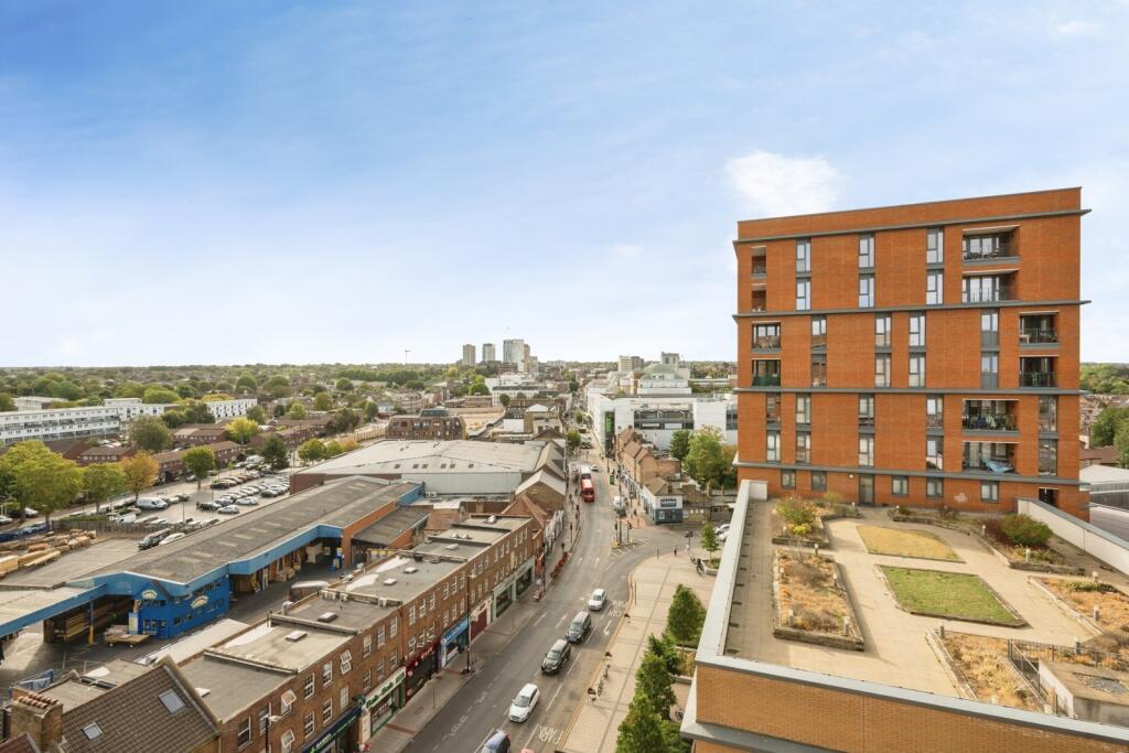 Main image of property: High Street, Sutton, SM1