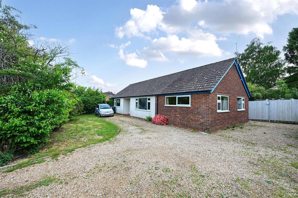 Main image of property: Pondtail Road, Fleet, Hampshire, GU51