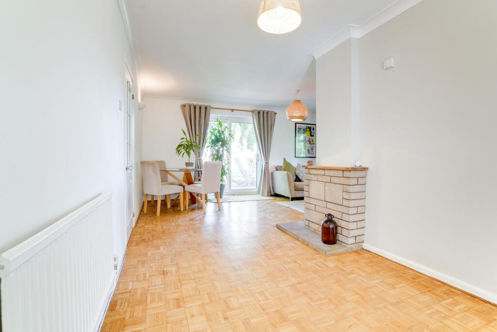 House in Dudley - View 5