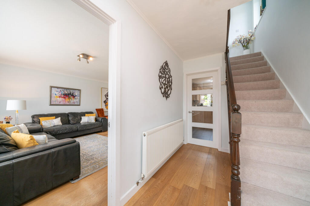House in Aylesbury, Bedgrove - View 5