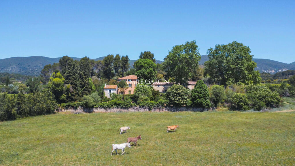 Main image of property: Provence-Alps-Cote d`Azur, Vaucluse, Vaugines