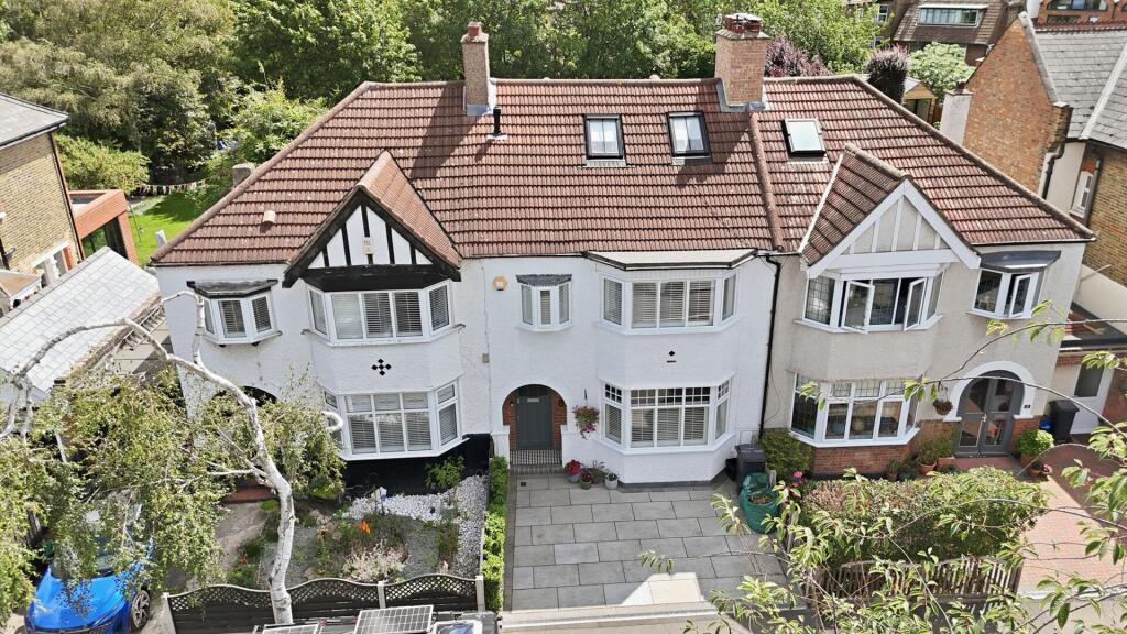 Main image of property: Park Road, Aldersbrook
