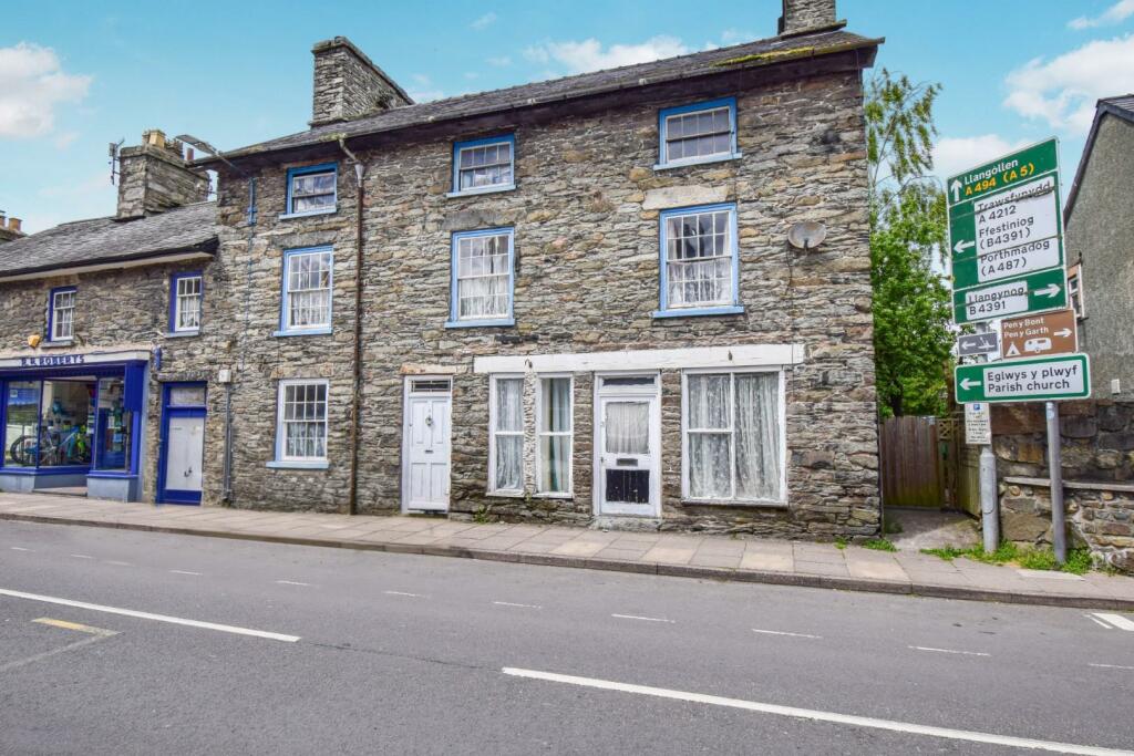 Main image of property: Manchester House 3 -5 High  Street, Bala