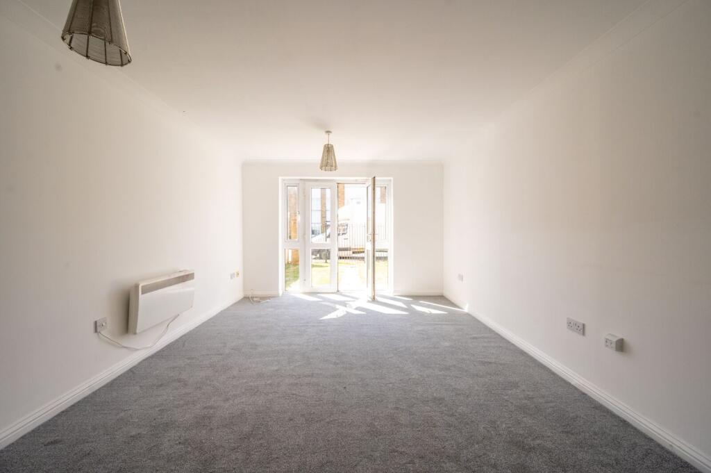 Main image of property: Luton Road, Plaistow, London, E13