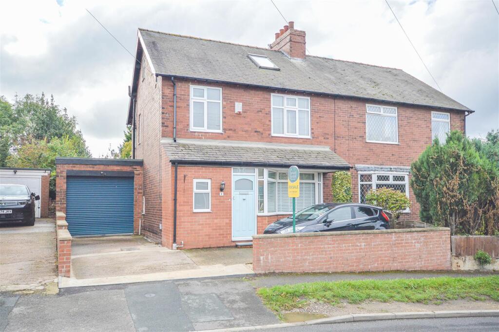 4-bed semi-detached on Warren Avenue, Knottingley, £290,000