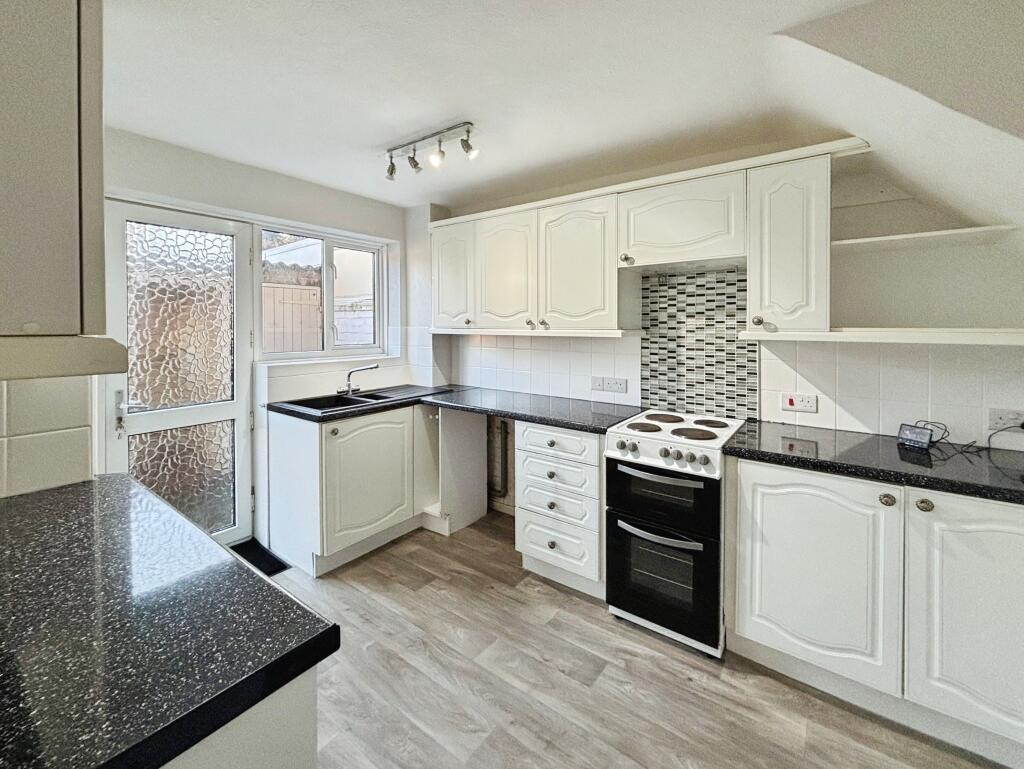 Windermere Avenue, Southampton photo 2