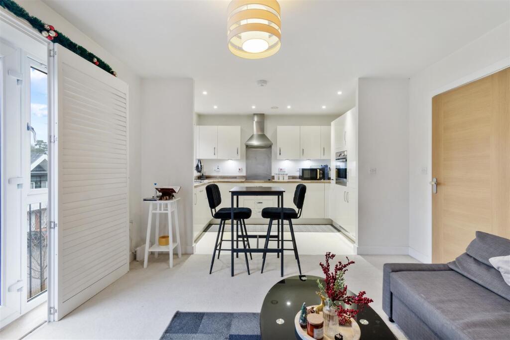 Main image of property: Oasthouse Drive, Horndean, Waterlooville