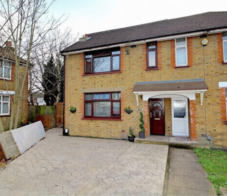 Main image of property: 24 Montagu Crescent, London, N18 2HA