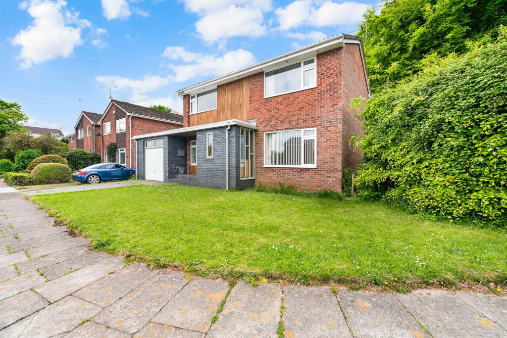 4-bed detached on Pantbach, Pentyrch, CF15, £515,000