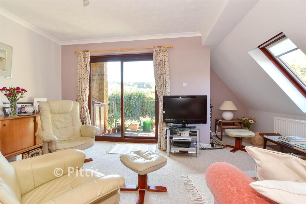 Apartment in Shanklin, Upper Hyde, Luccombe - View 4