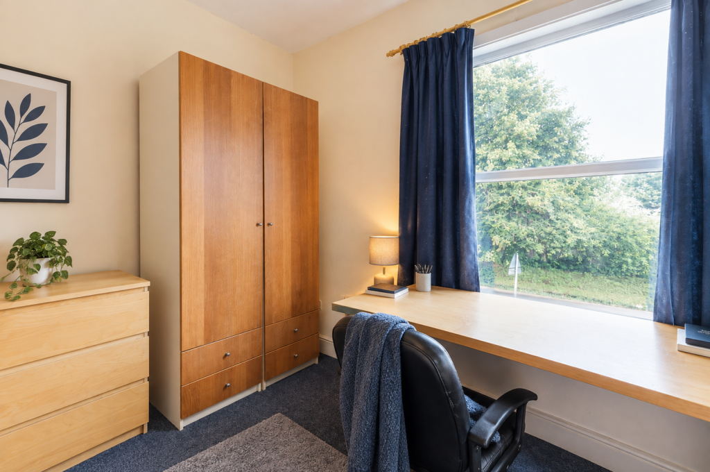 House in Leicester - View 5