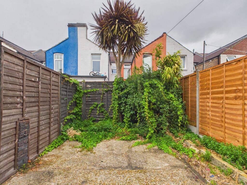 Property photo 8