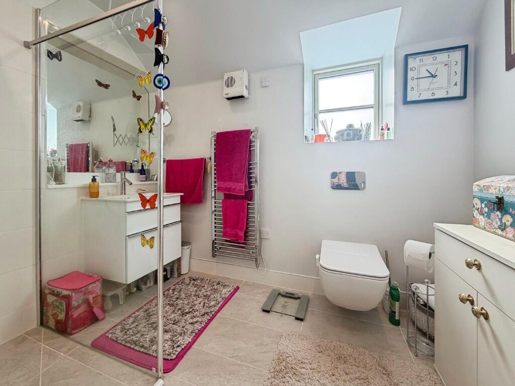 Mortimer Drive, SO51 photo 2
