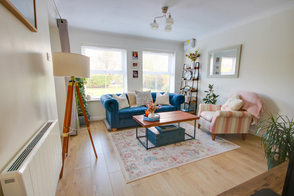 Bitterne Park! No Forward Chain! Duplex! Beautifully Presented!, Southampton