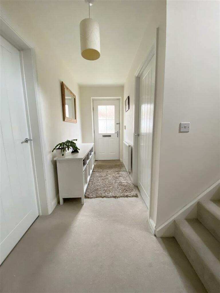 11 Capel Close,  The Mount, Shrewsbury, SY3 8BZ photo 4