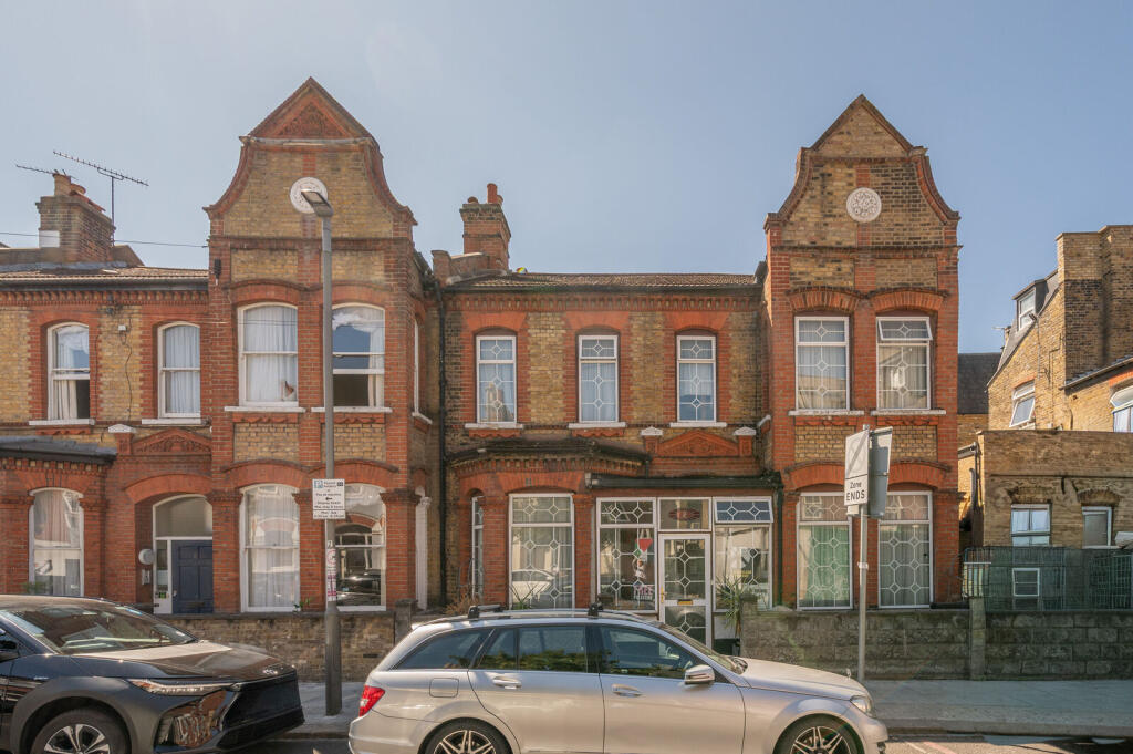 Main image of property: Dafforne Road, Tooting Bec, London, SW17