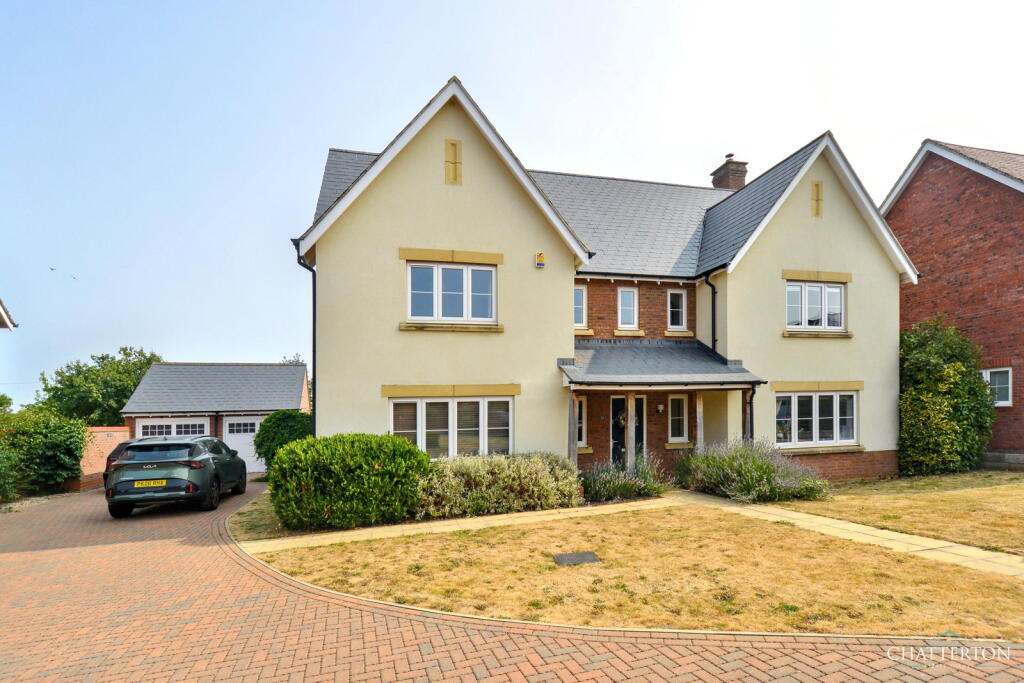 Main image of property: Gras Close, Bretforton, WR11 7JP