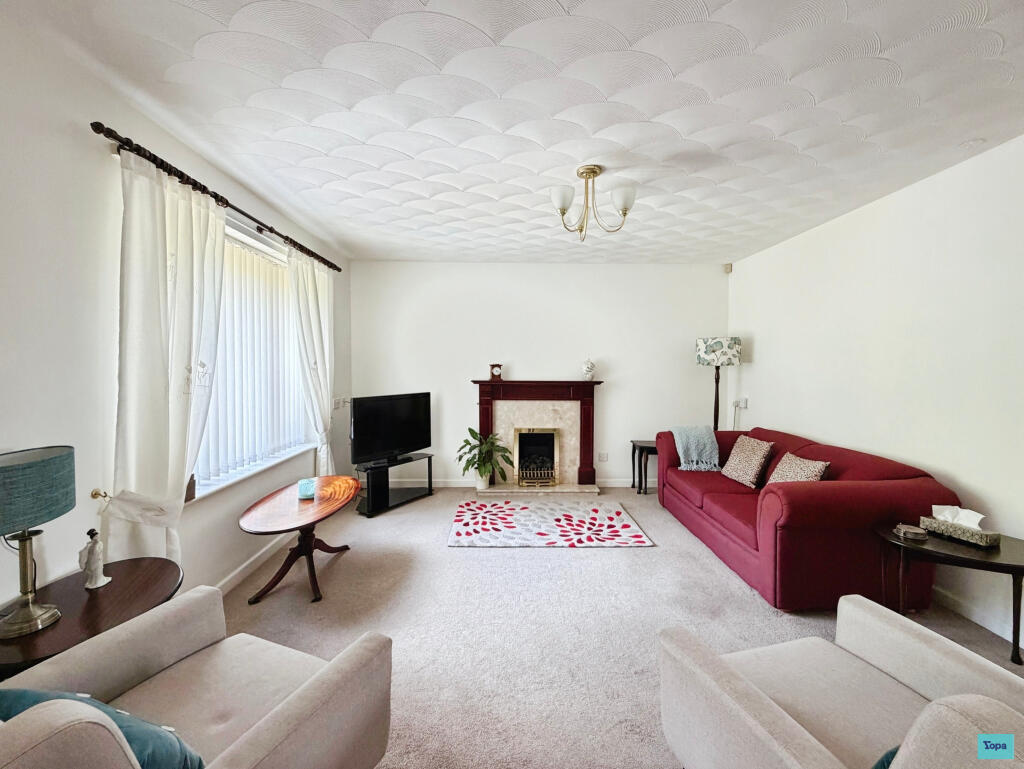 Neasham Close, Liverpool, L26 photo 4