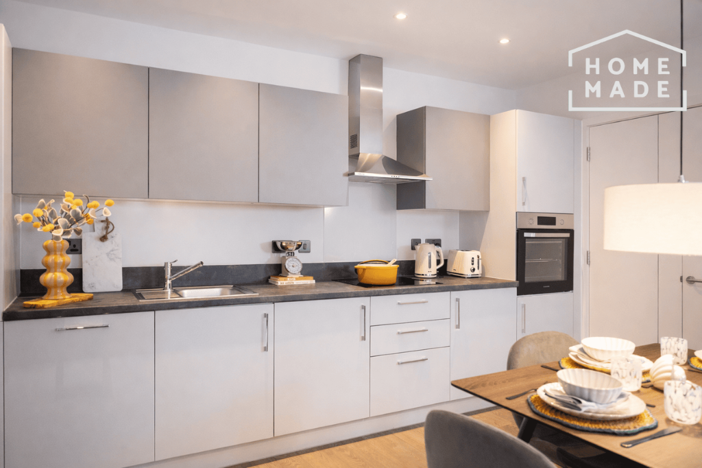 3 bedroom flat for rent