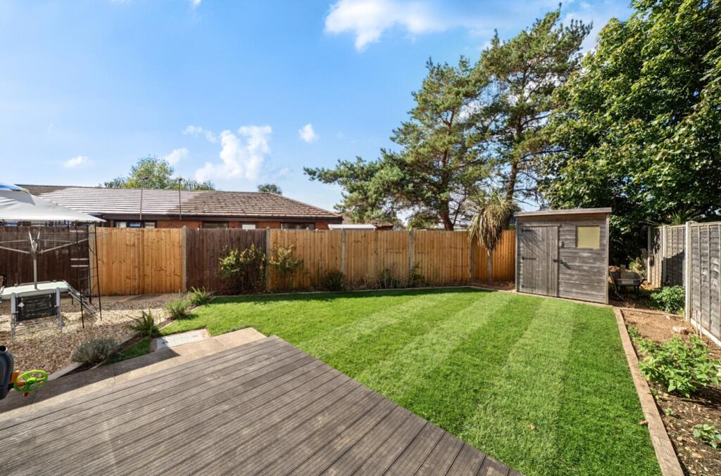 House in Lincoln, Birchwood - View 4