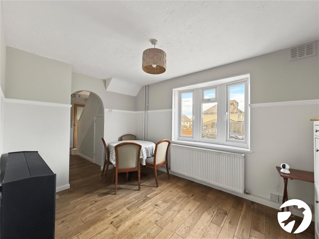House in Chatham, Medway - View 5